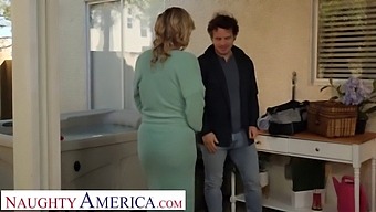 Sexy Blonde Rachael Cavalli Seduces Repairman With Homemade Lemonade And Engages In Passionate Encounter