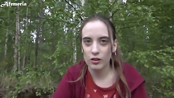 Outdoor Public Blowjob And Swallowing Cum From A Big Cock Teen