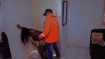 Exhibitionist In Erotic Lingerie Gets Fucked By Delivery Man