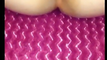 Video Sebenar Menghukum Pantat Besar Anak Tiri Saya Dengan Seks