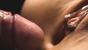 Intense And Detailed Pussy Penetration With A Creamy Finish